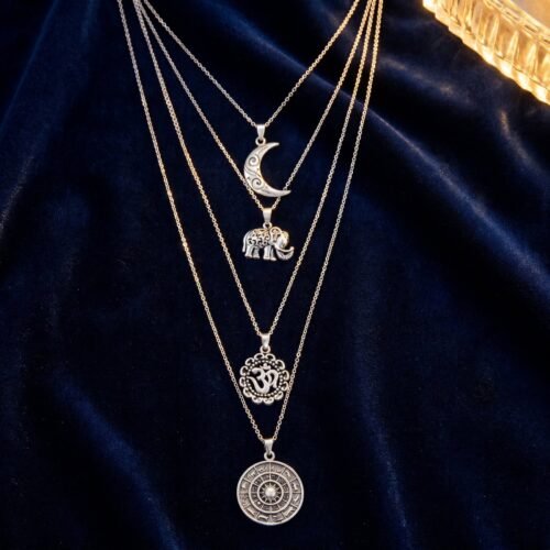 Collier Multicouche Lune Éléphant Plume Bohème