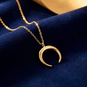 bijoux-3654-da1-1.jpg Collier Lune Amour - Pendentif Féminin Élégant